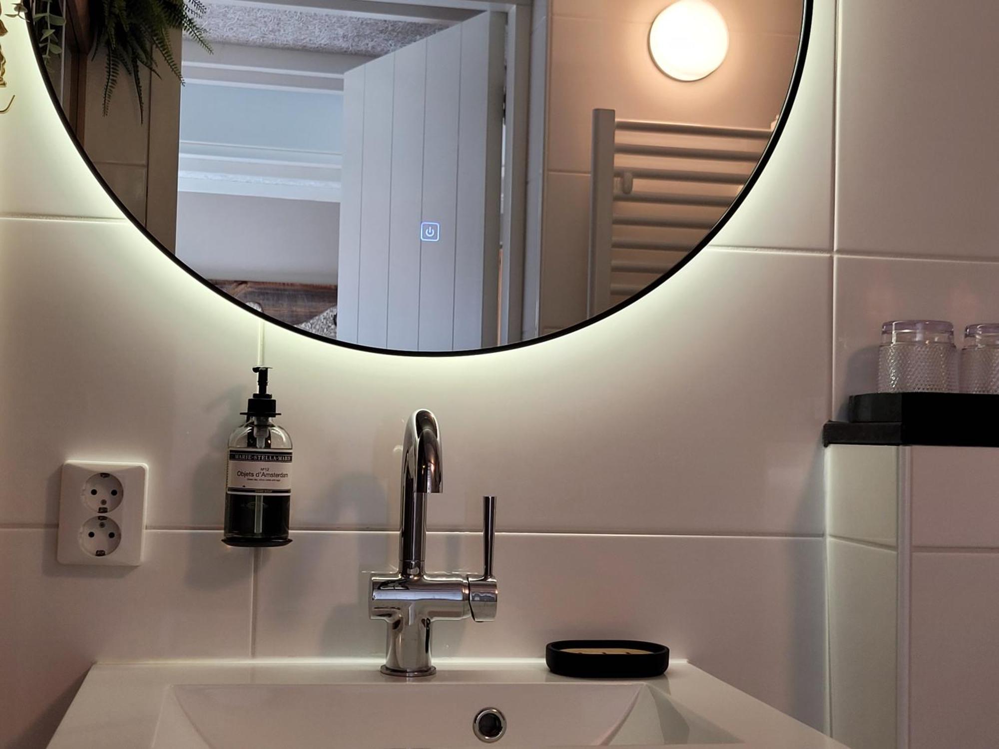 Apartment Tiny De Haas Met Infraroodsauna *